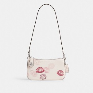 Coach Penn Shoulder Bag With Lip Print Kadın Omuz Çantası Gümüş Renkli | 02519LBIY